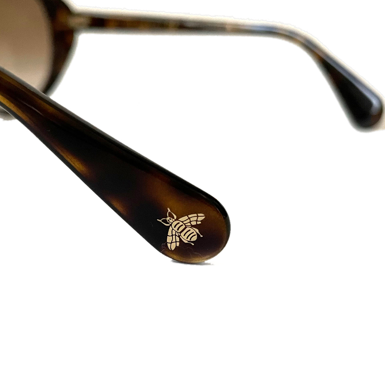 GUCCI インターロッキングロゴ GG ロゴ バンブルビー 蜂