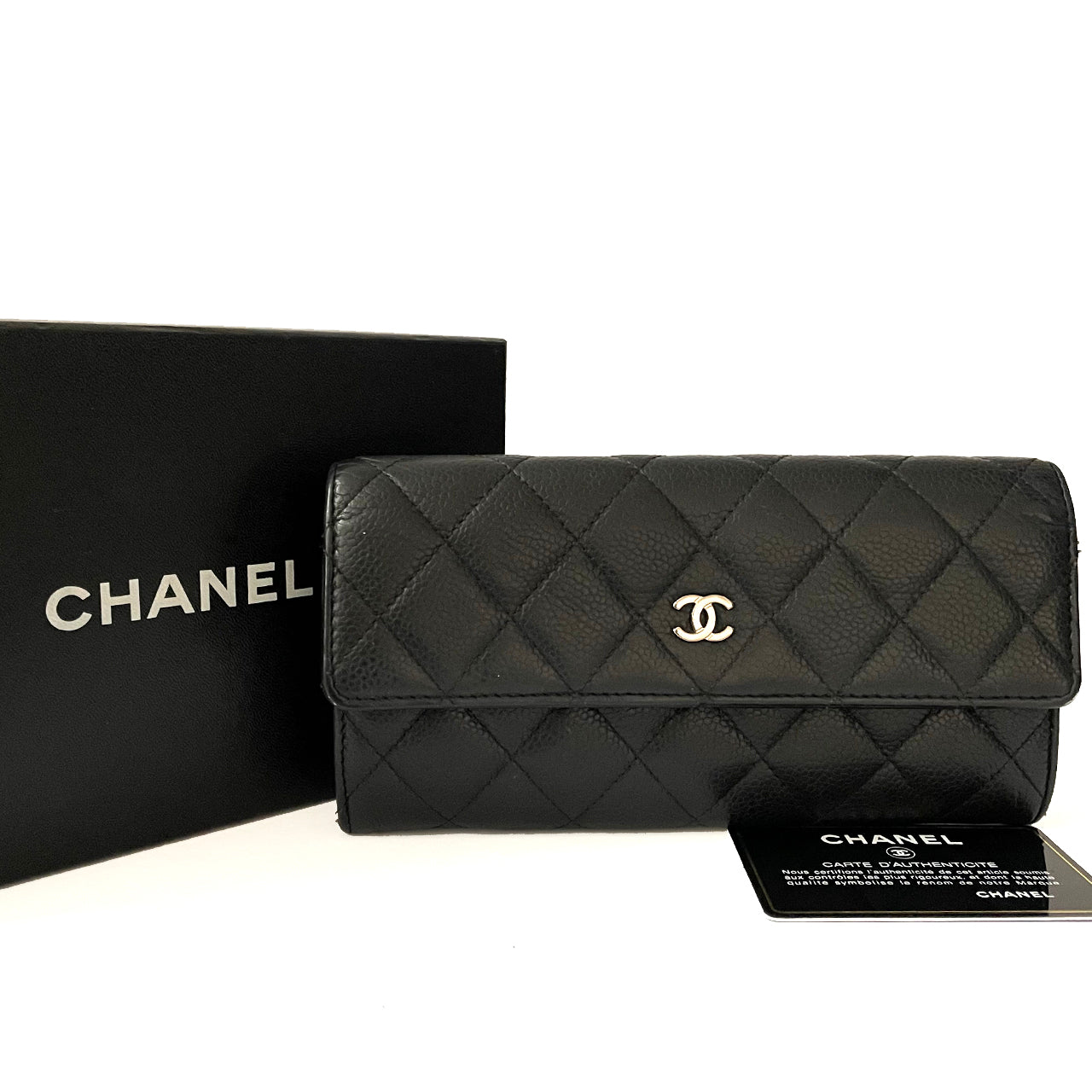 CHANEL キャビアスキン二つ折り長財布 – opulent