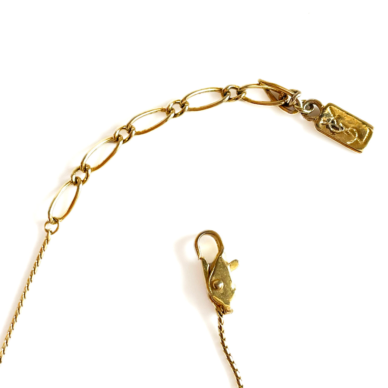 YVES SAINT LAURENT ラインストーンロゴプレートネックレス