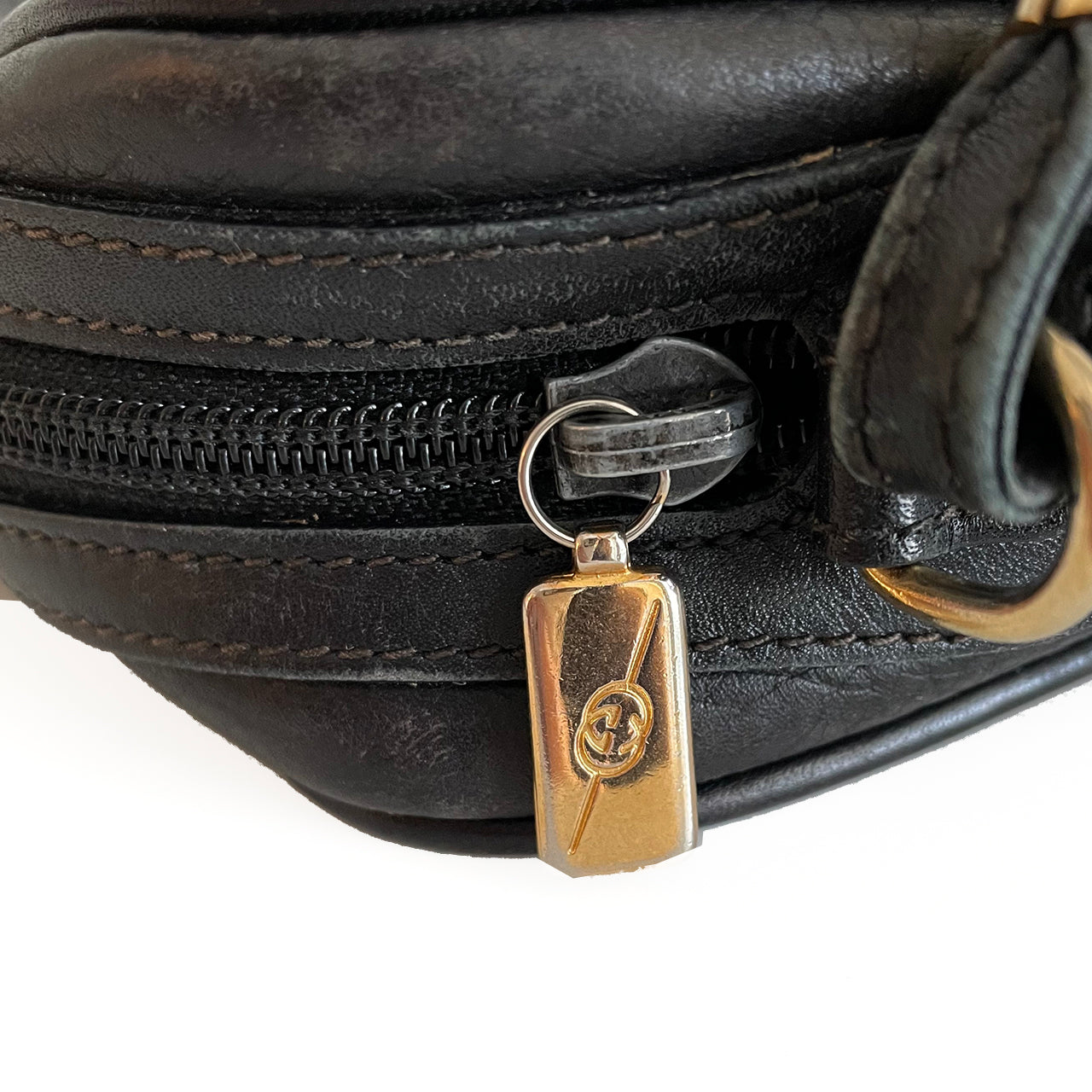 GUCCI ヴィンテージショルダーバッグブラック