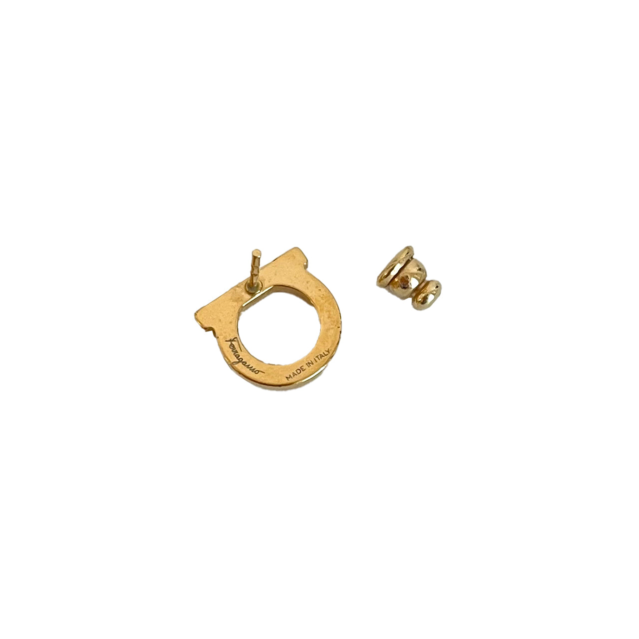 FERRAGAMO ガンチーニピアス