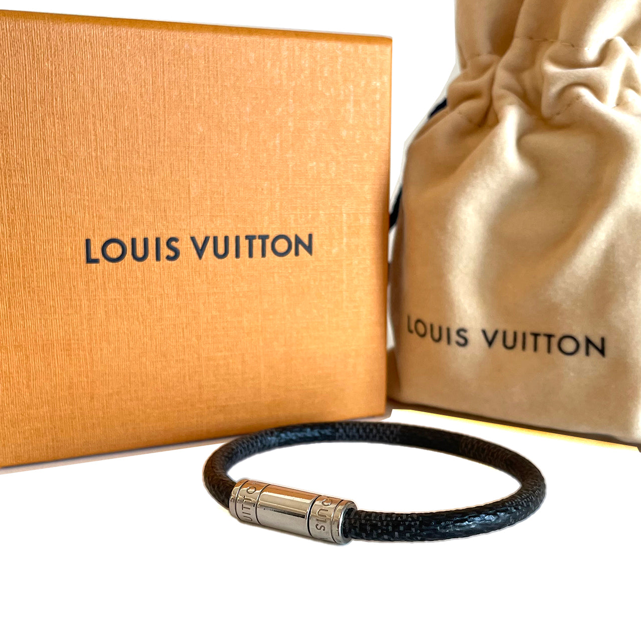 LOUIS VUITTON ダミエグラフィットブレスレット