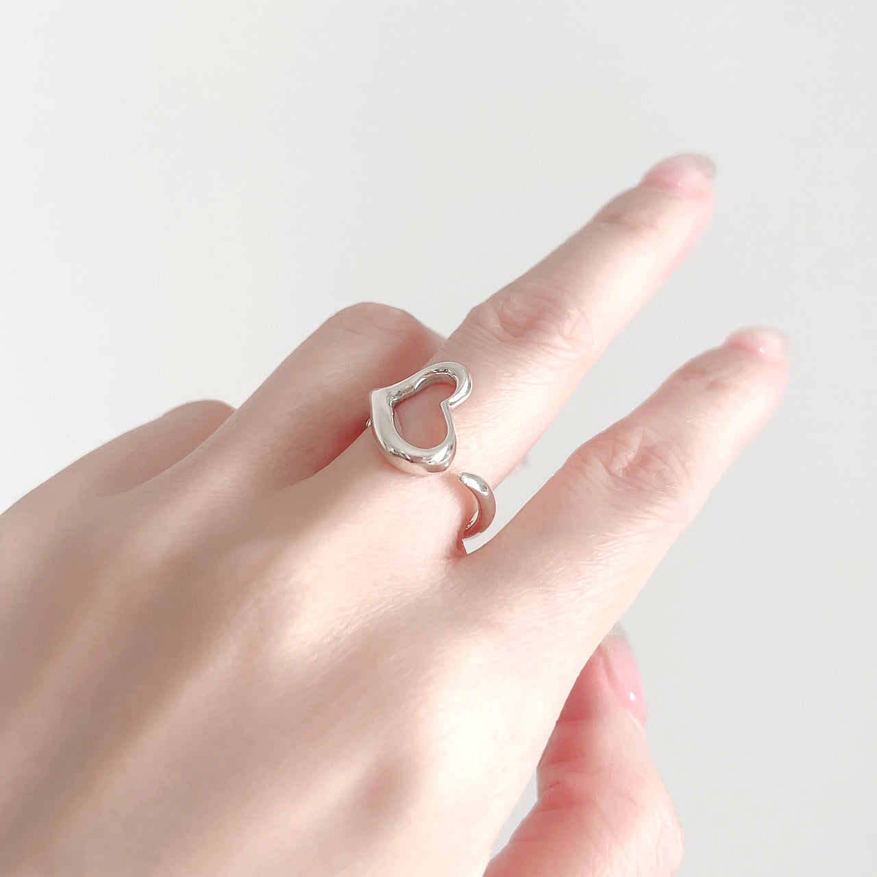 TIFFANY&Co.エルサ・ペレッティオープンハートリング